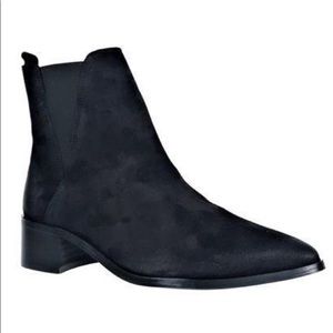 Rebels Rally Leather Suede Booties Boots Pull On Ankle High Black SIZE 7,5 EUC